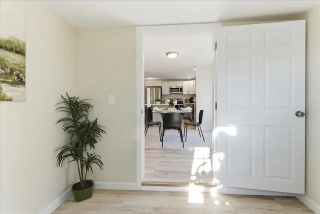 $415,000 | 670 Wiscasset Road, Boothbay, ME 04537