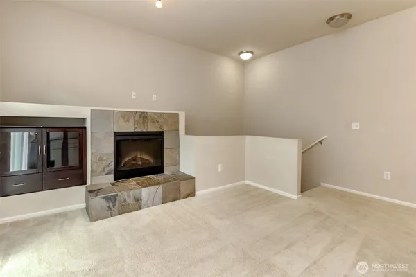 $370,000 | 21230 40th Way South, Unit E, SeaTac, WA 98198