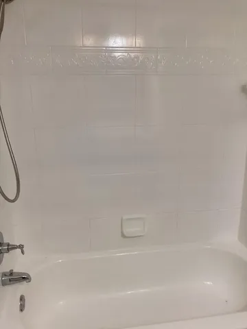 $1,975 | 1215 Crystal Way, Unit N, Delray Beach, FL 33444