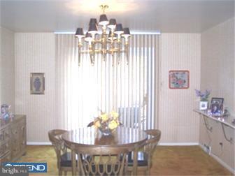 228 Glendale Road Havertown, PA 19083 - Photo 3 of 12 Dining Room