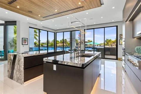 $19,995,000 | 34 Minnetonka Road, Sea Ranch Lakes, FL 33308