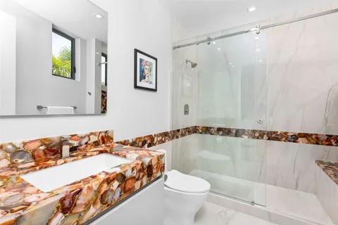 $19,995,000 | 34 Minnetonka Road, Sea Ranch Lakes, FL 33308