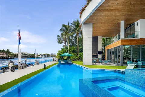 $19,995,000 | 34 Minnetonka Road, Sea Ranch Lakes, FL 33308