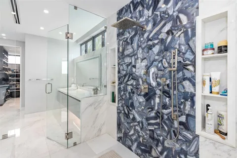 $19,995,000 | 34 Minnetonka Road, Sea Ranch Lakes, FL 33308