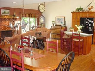 230 Ammon Road Elverson, PA 19520 - Photo 3 of 6 Gallery Image 3