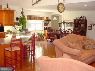 230 Ammon Road Elverson, PA 19520 - Photo 4 of 6 Gallery Image 4