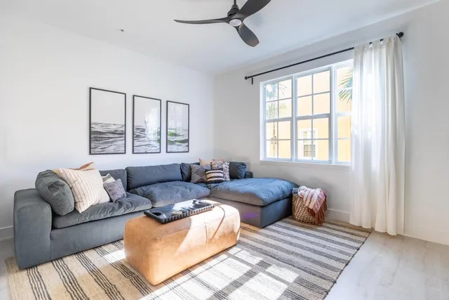 $7,000 | 72 Southeast 6th Avenue, Unit H, Delray Beach, FL 33483