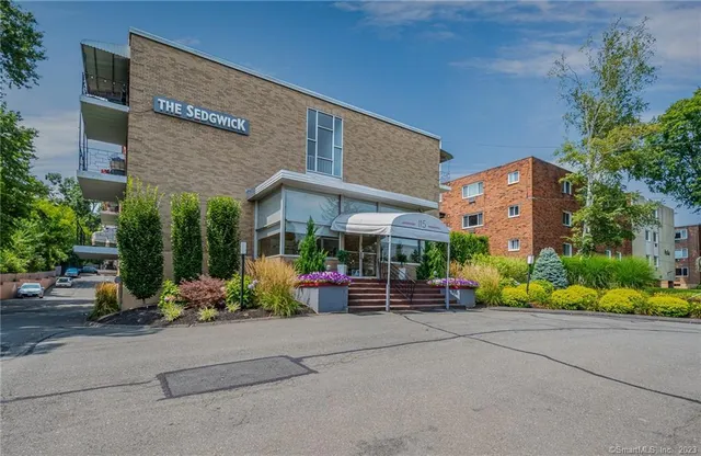 $2,000 | 115 South Main Street, Unit B14, West Hartford, CT 06107