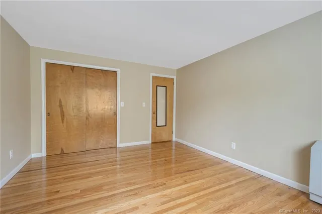 $2,000 | 115 South Main Street, Unit B14, West Hartford, CT 06107