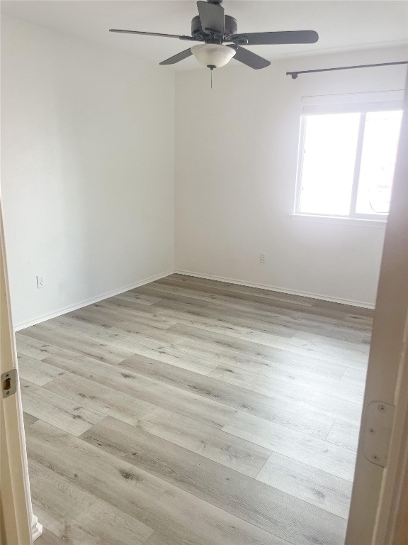 2401 Christoff Loop Austin, TX 78748 - Photo 19 of 36 a view of a room with window and a walk in closet