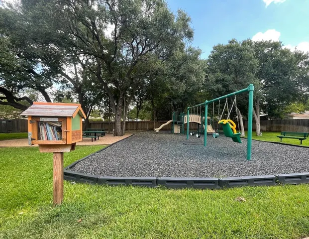 $2,200 | 2401 Christoff Loop, Austin, TX 78748