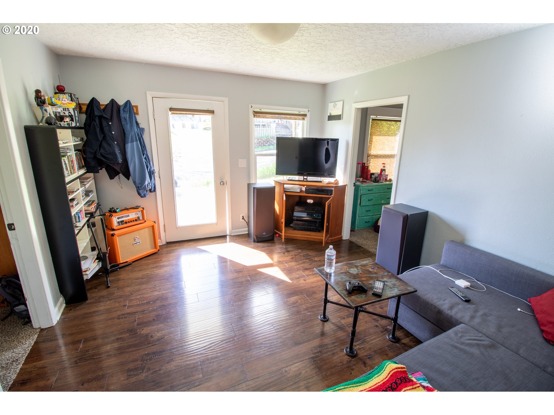 1306 Northwest Couch Street Camas, WA 98607 - Photo 5 of 15 Gallery Image 5