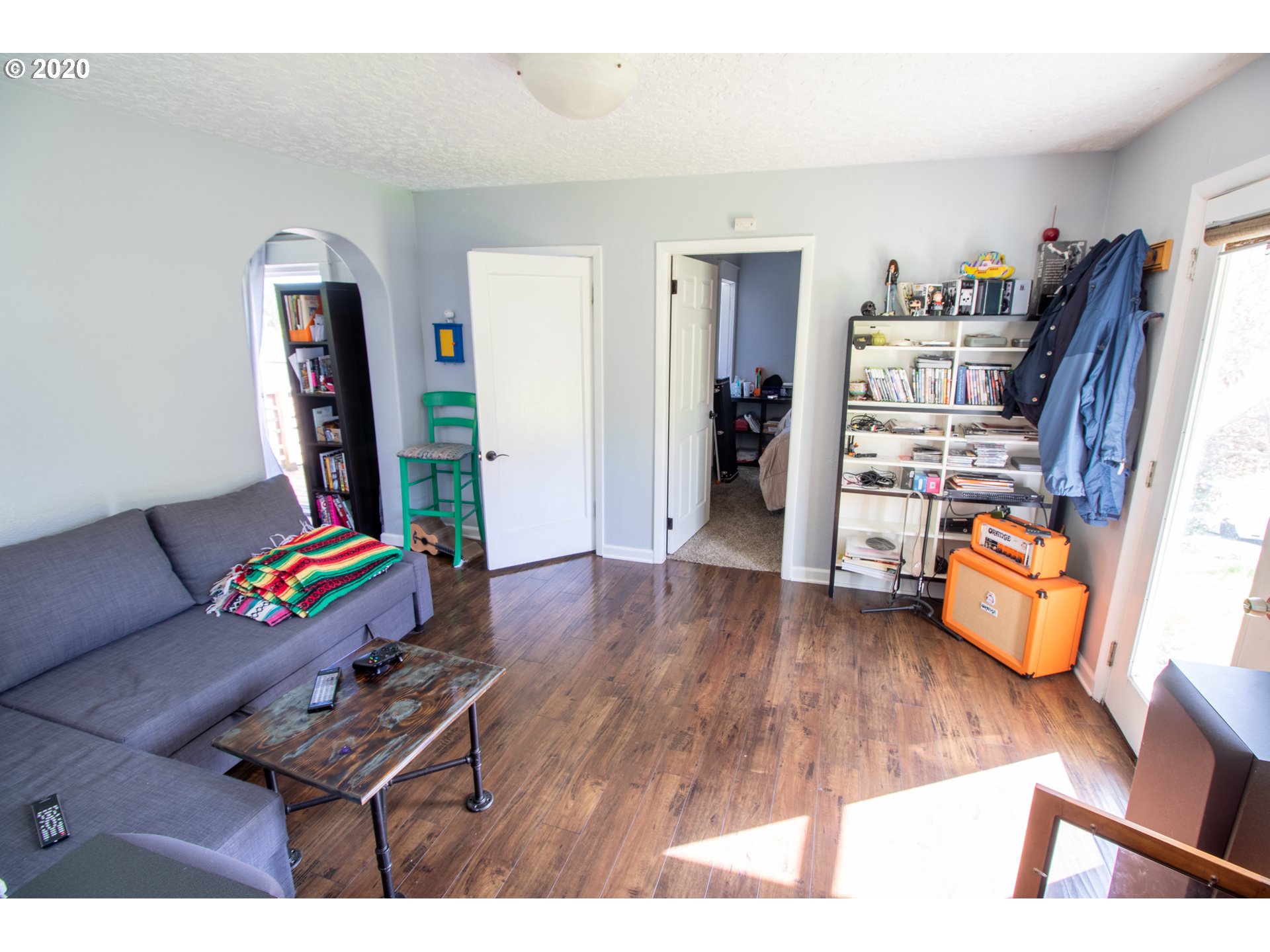 1306 Northwest Couch Street Camas, WA 98607 - Photo 6 of 15 Gallery Image 6