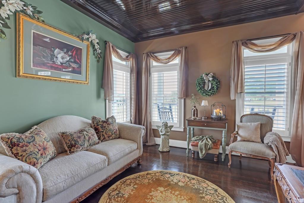 3386 Chandler Road Good Hope, GA 30641 - Photo 34 of 96 a living room with furniture