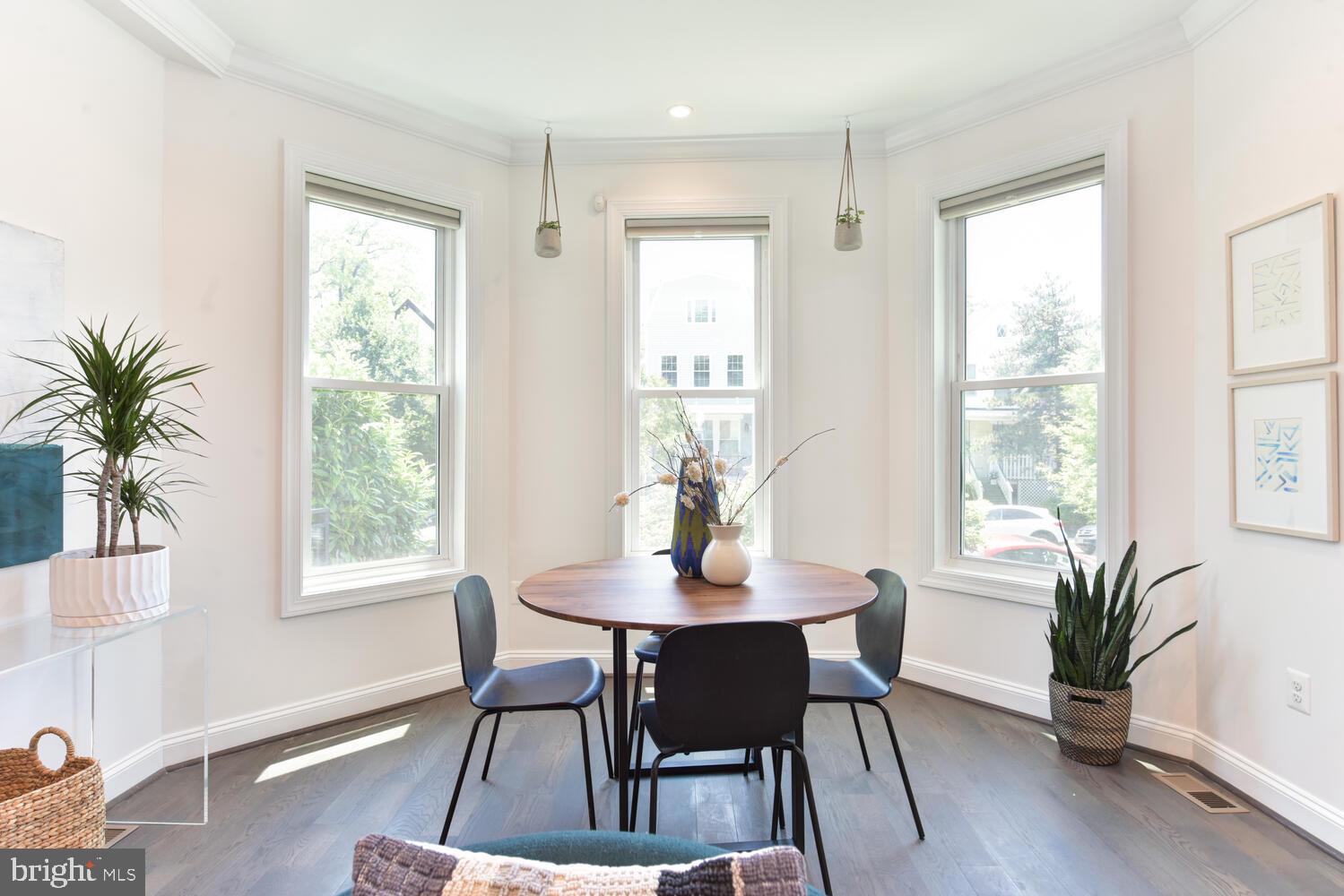 817 Varnum Street Northwest, Unit 1 Washington, DC 20011 - Photo 12 of 27