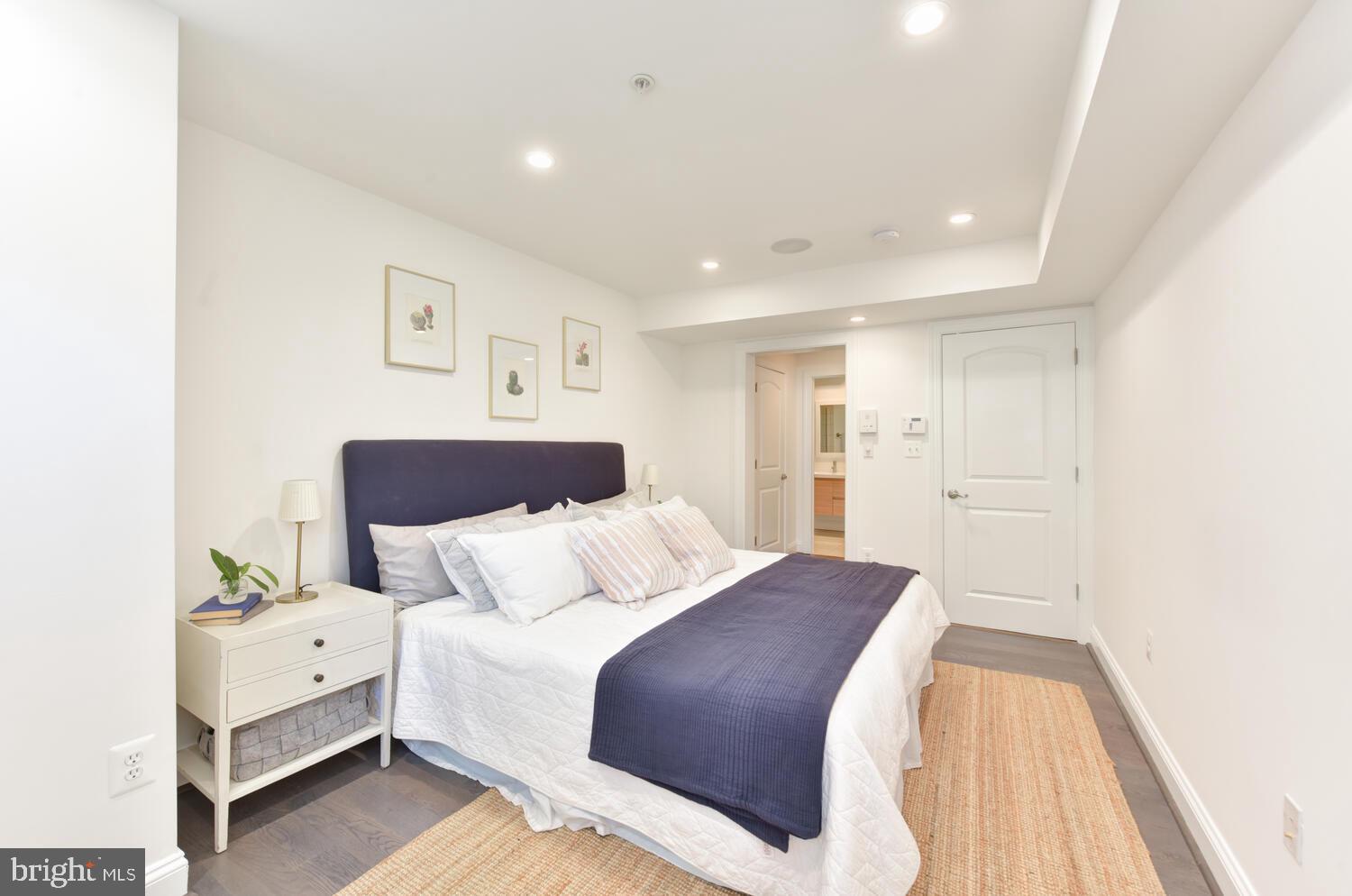 817 Varnum Street Northwest, Unit 1 Washington, DC 20011 - Photo 22 of 27