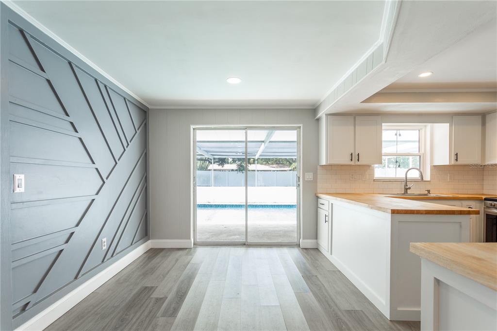 2021 Valley Drive Dunedin, FL 34698 - Photo 8 of 79