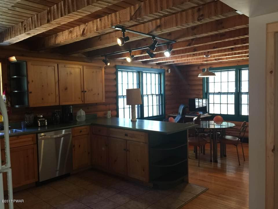 113 Old Schoolhouse Road Milford, PA 18337 - Photo 11 of 24