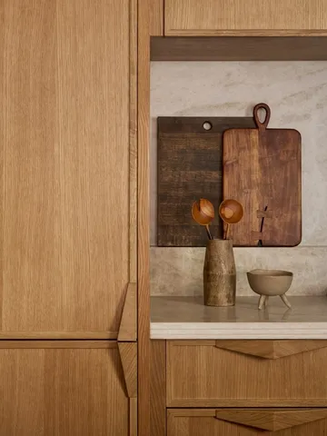 a close view of sink