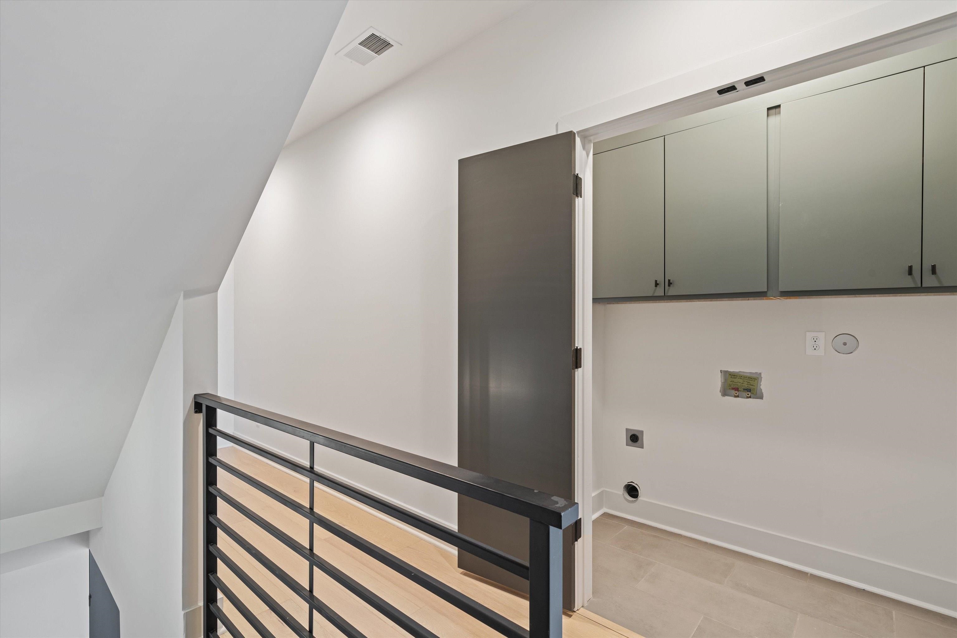 760 Meda Street Memphis, TN 38104 - Photo 15 of 16 a view of front door