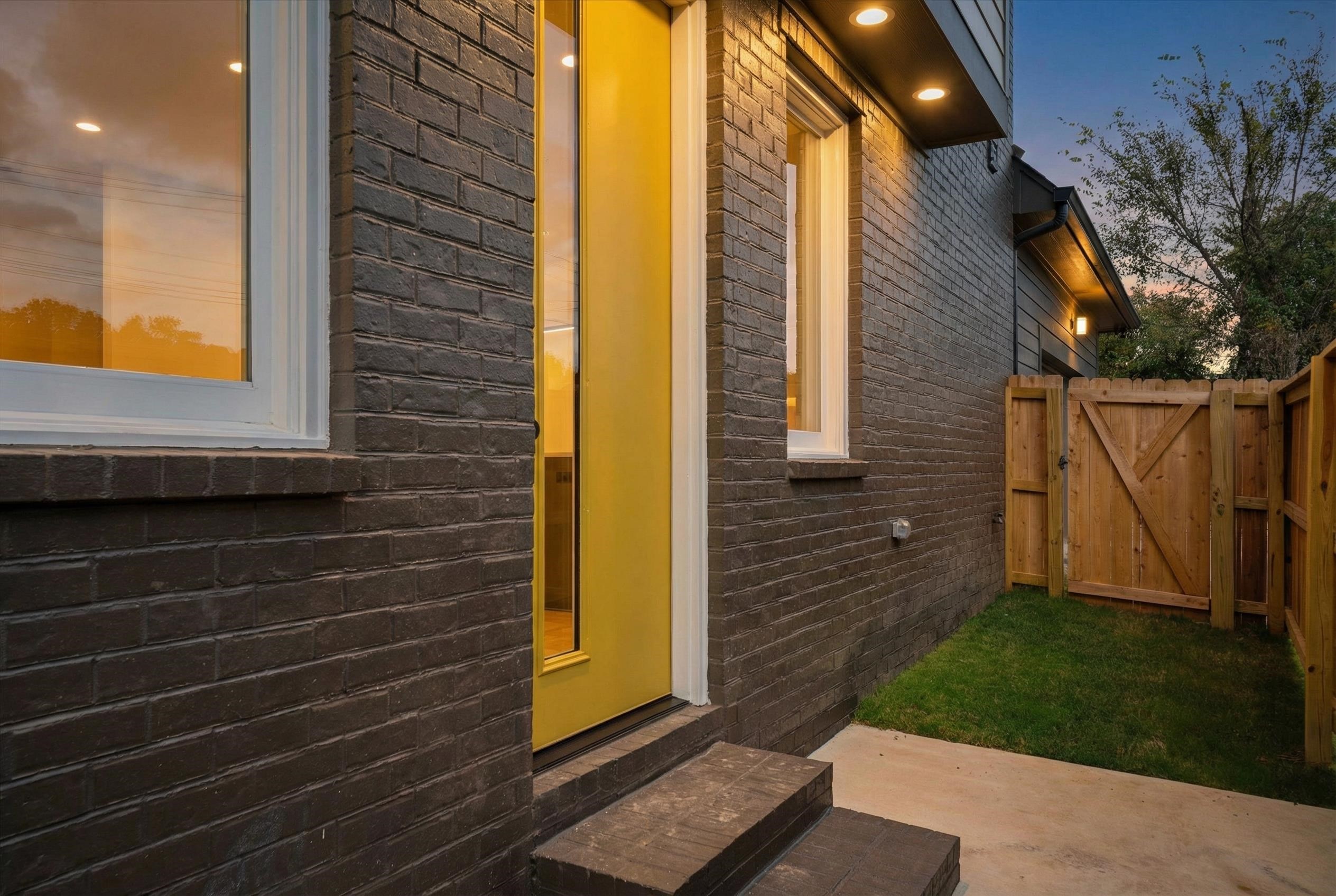 760 Meda Street Memphis, TN 38104 - Photo 16 of 16 a view of front door of house