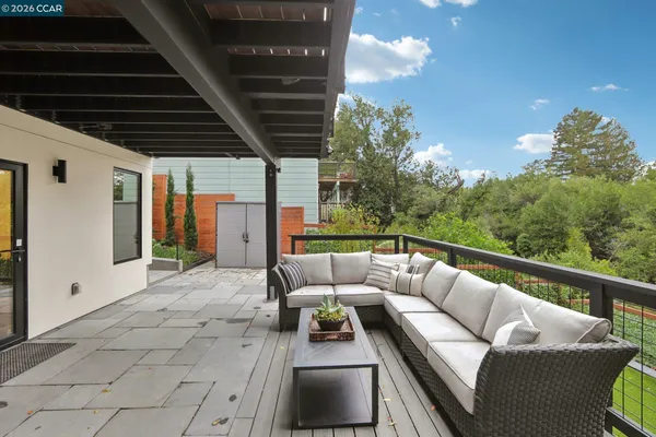 $1,390,000 | 380 Vermont Avenue, Berkeley, CA 94707