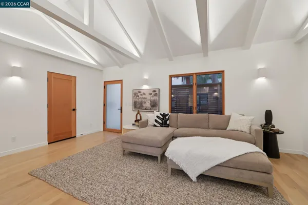 $1,390,000 | 380 Vermont Avenue, Berkeley, CA 94707