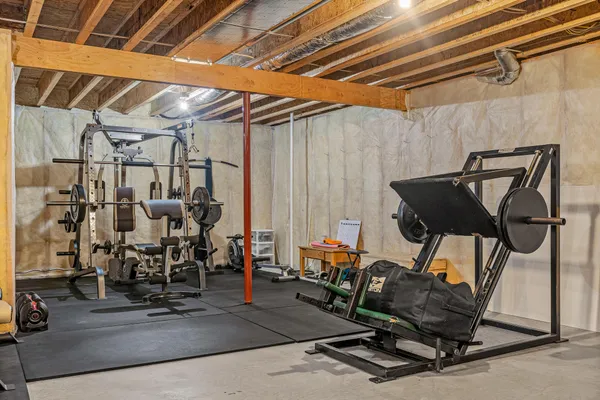 $570,000 | 503 Russell Drive West, Holmen, WI 54636