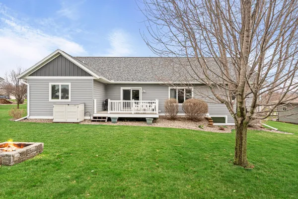 $570,000 | 503 Russell Drive West, Holmen, WI 54636