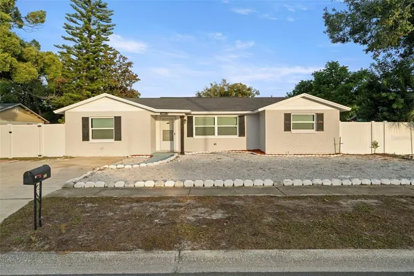 $399,999 | 1863 12th Street Southwest, Largo, FL 33778