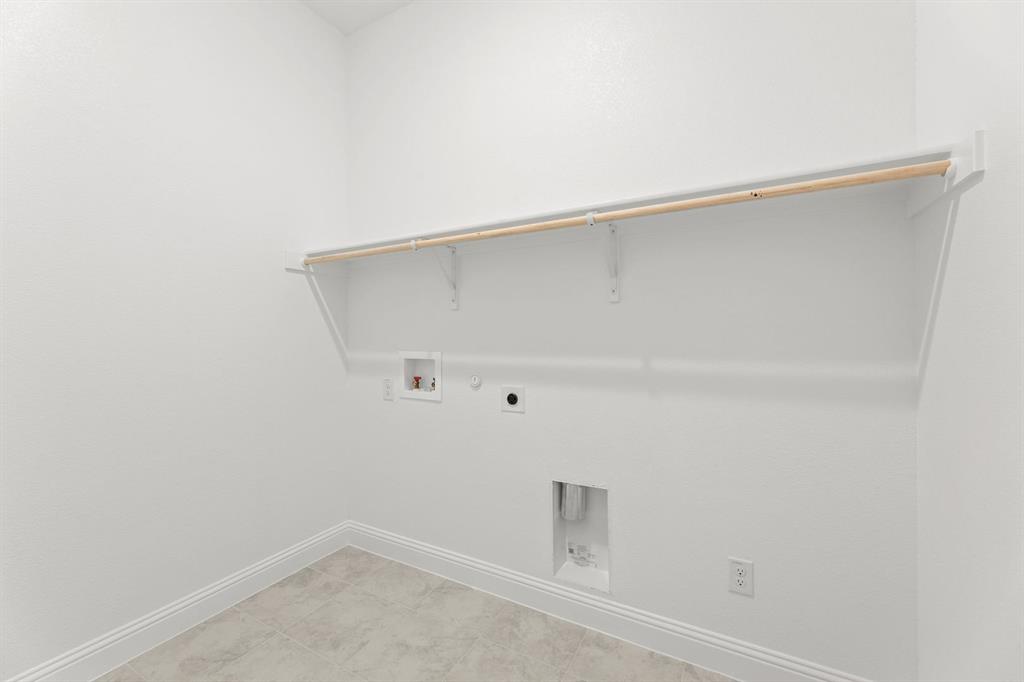 51 Magpie Street Joshua, TX 76058 - Photo 23 of 29 a view of an empty room