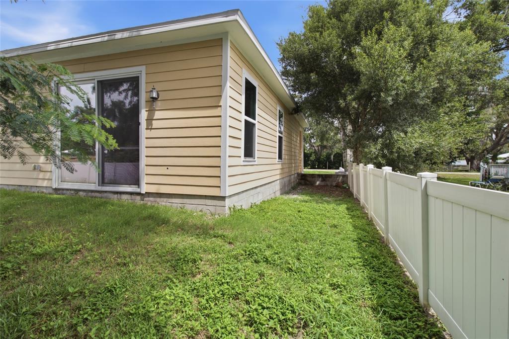4510 Wilkinson Road Sarasota, FL 34233 - Photo 38 of 48 Gallery Image 38