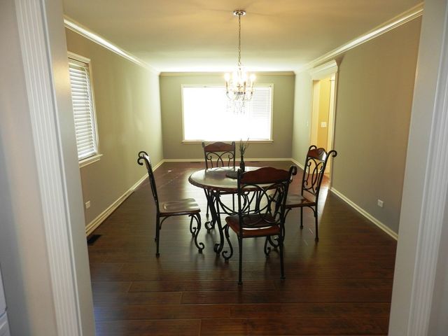 1450 Hawk Drive Bolingbrook, IL 60490 - Photo 8 of 22