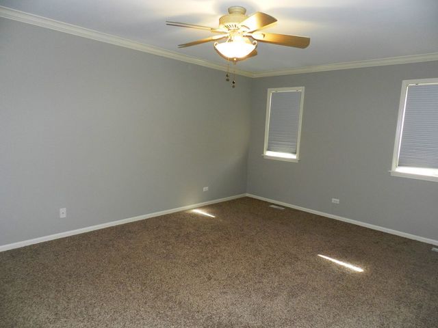 1450 Hawk Drive Bolingbrook, IL 60490 - Photo 10 of 22