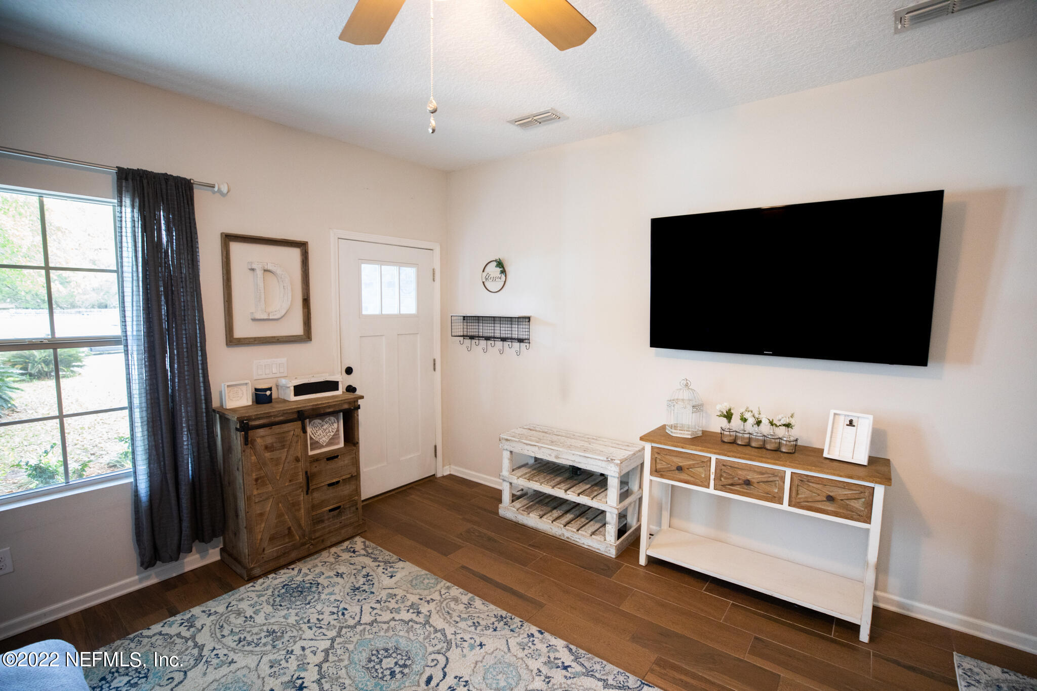 11551 Gerado Road Jacksonville, FL 32258 - Photo 4 of 20 Living Room