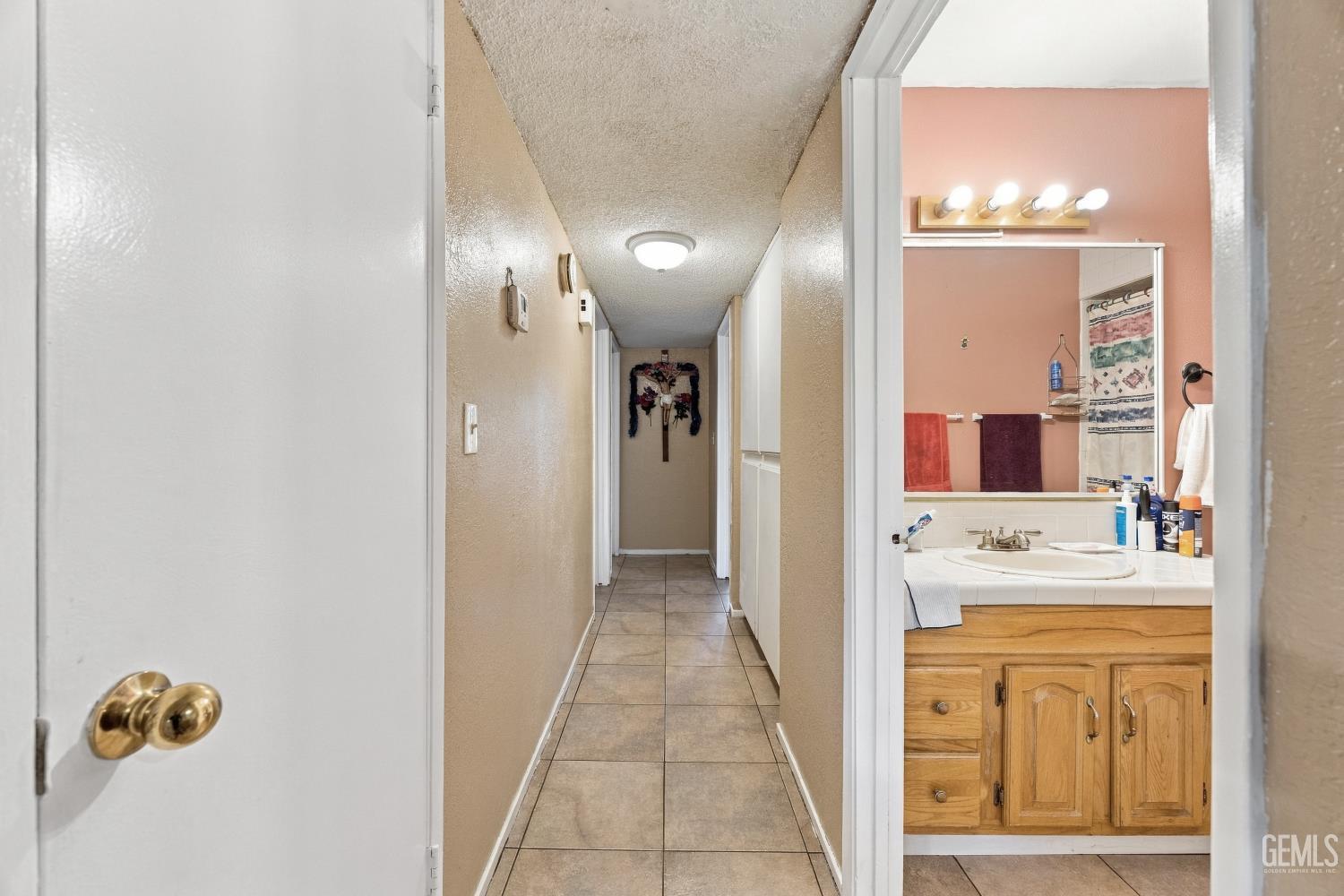 Undisclosed Address Wasco, CA 93280 - Photo 20 of 30 Gallery Image 20