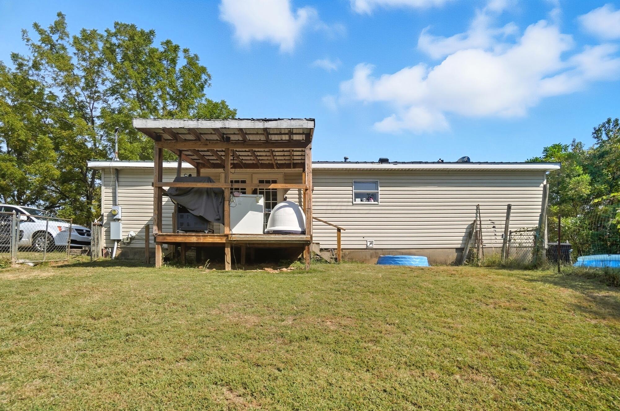 12499 Tarlton Road Southwest Circleville, OH 43113 - Photo 14 of 21