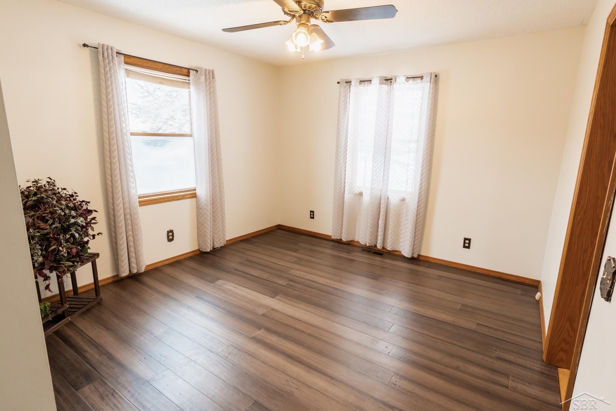 5944 West Weinert Road Coleman, MI 48618 - Photo 9 of 30 50166354-e86c974d-3468-4e17-9008-acbe72589888.JPG