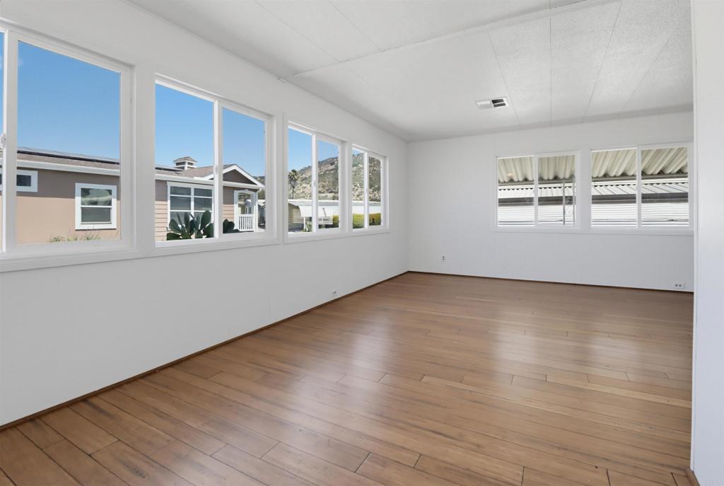 15420 Olde Highway 80, Unit 256 El Cajon, CA 92021 - Photo 8 of 35