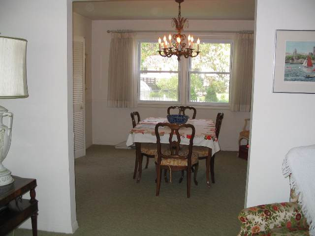 81 Devon Road Bethlehem, NY 12054 - Photo 6 of 8 Photo 6