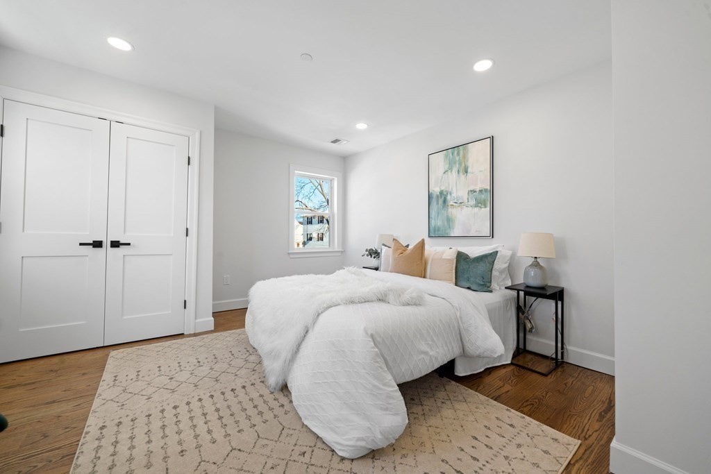 19 Armory Street, Unit 4 Wakefield, MA 01880 - Photo 6 of 11