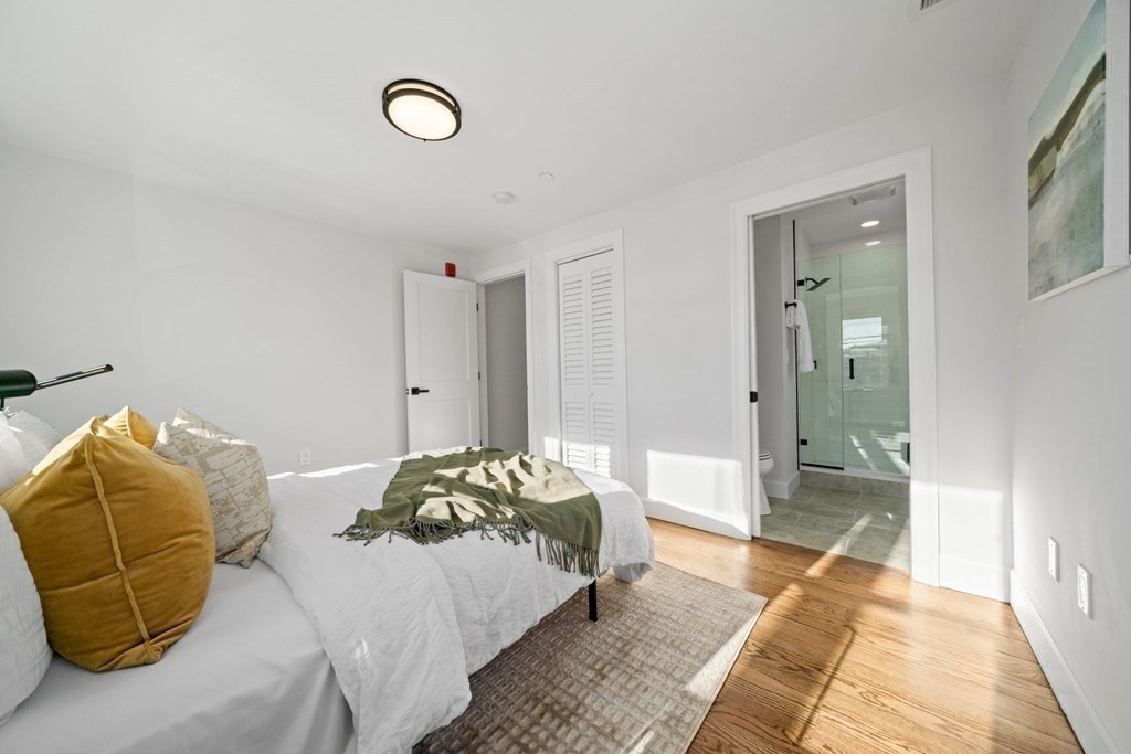 19 Armory Street, Unit 4 Wakefield, MA 01880 - Photo 7 of 11