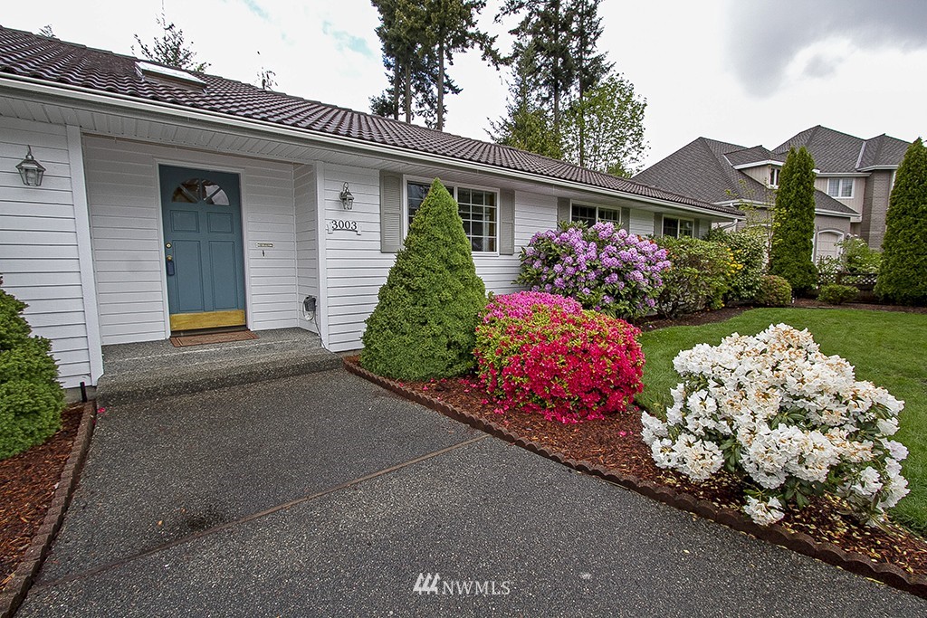 3003 187th Place Southeast Bothell, WA 98012 - Photo 14 of 23 Gallery Image 14