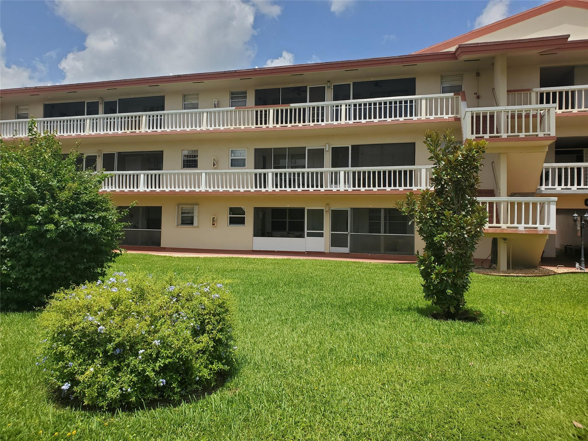 5300 Washington Street, Unit 114C Hollywood, FL 33021 - Photo 20 of 25 Photo 21