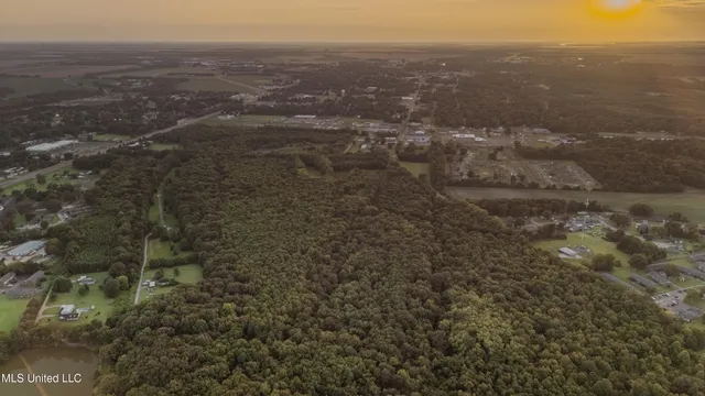 $239,400 | 0 Browning Road, Greenwood, MS 38930