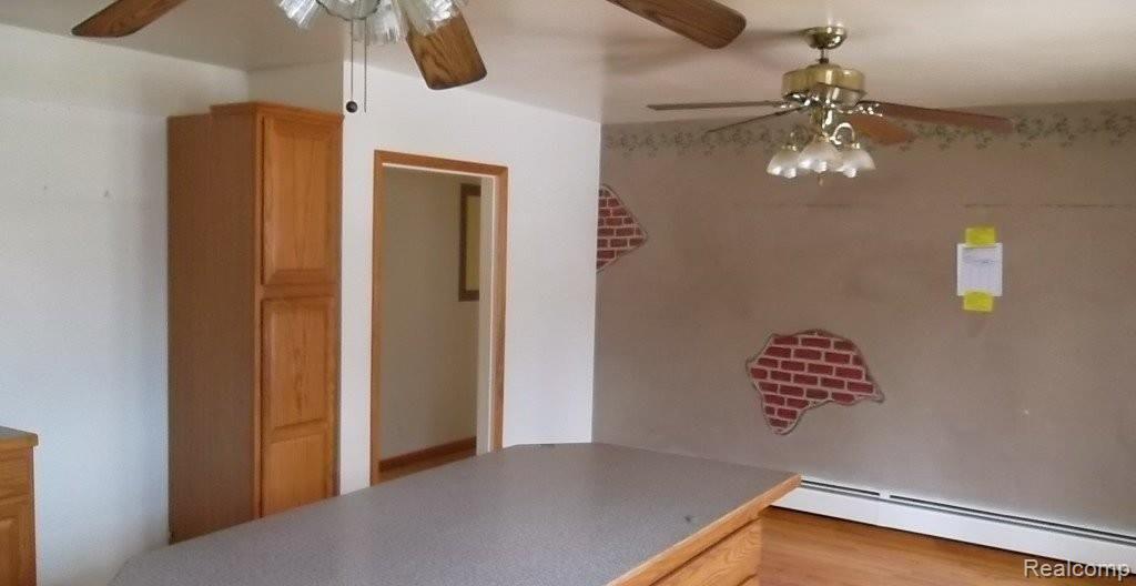 4279 Torrey Road Flint, MI 48507 - Photo 16 of 25 SAM_1486.JPG