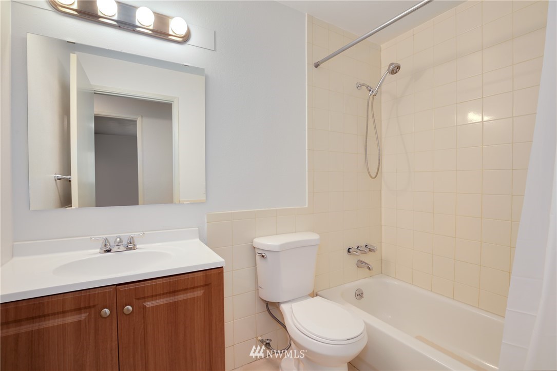 34660 Military Road South Federal Way, WA 98001 - Photo 18 of 24 a bathroom with a sink toilet and shower
