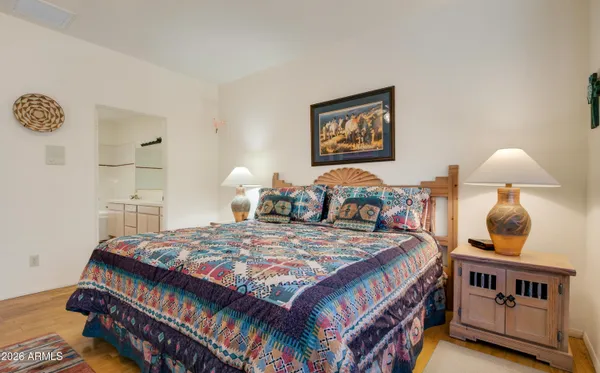 $1,595,000 | 221 Lookout Drive, Sedona, AZ 86351
