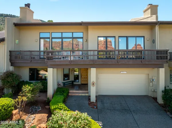 $1,595,000 | 221 Lookout Drive, Sedona, AZ 86351