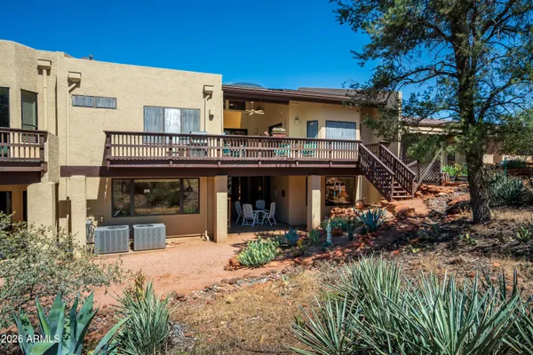$1,595,000 | 221 Lookout Drive, Sedona, AZ 86351